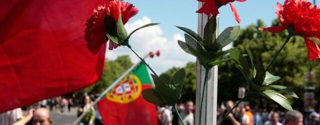25 DE ABRIL: A REVOLUÇÃO DOS CRAVOS E O DESPERTAR DE UMA GERAÇÃO EM ANGOLA.